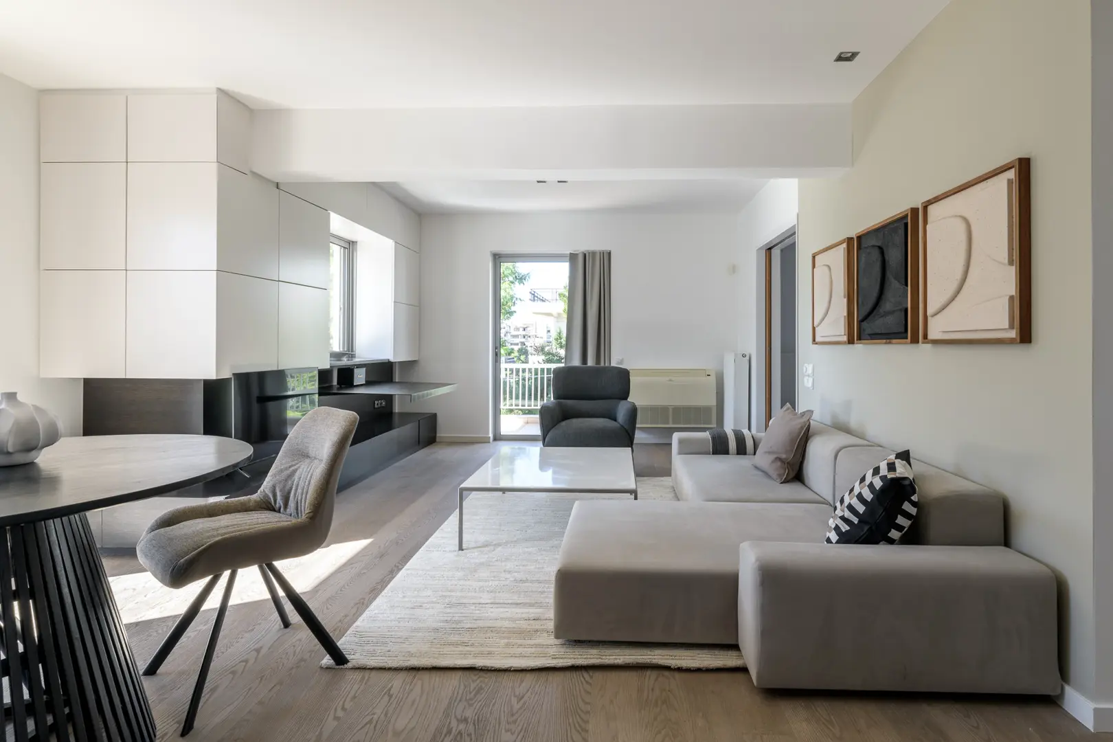 KIPROU I GLYFADA – photo 2 of 23