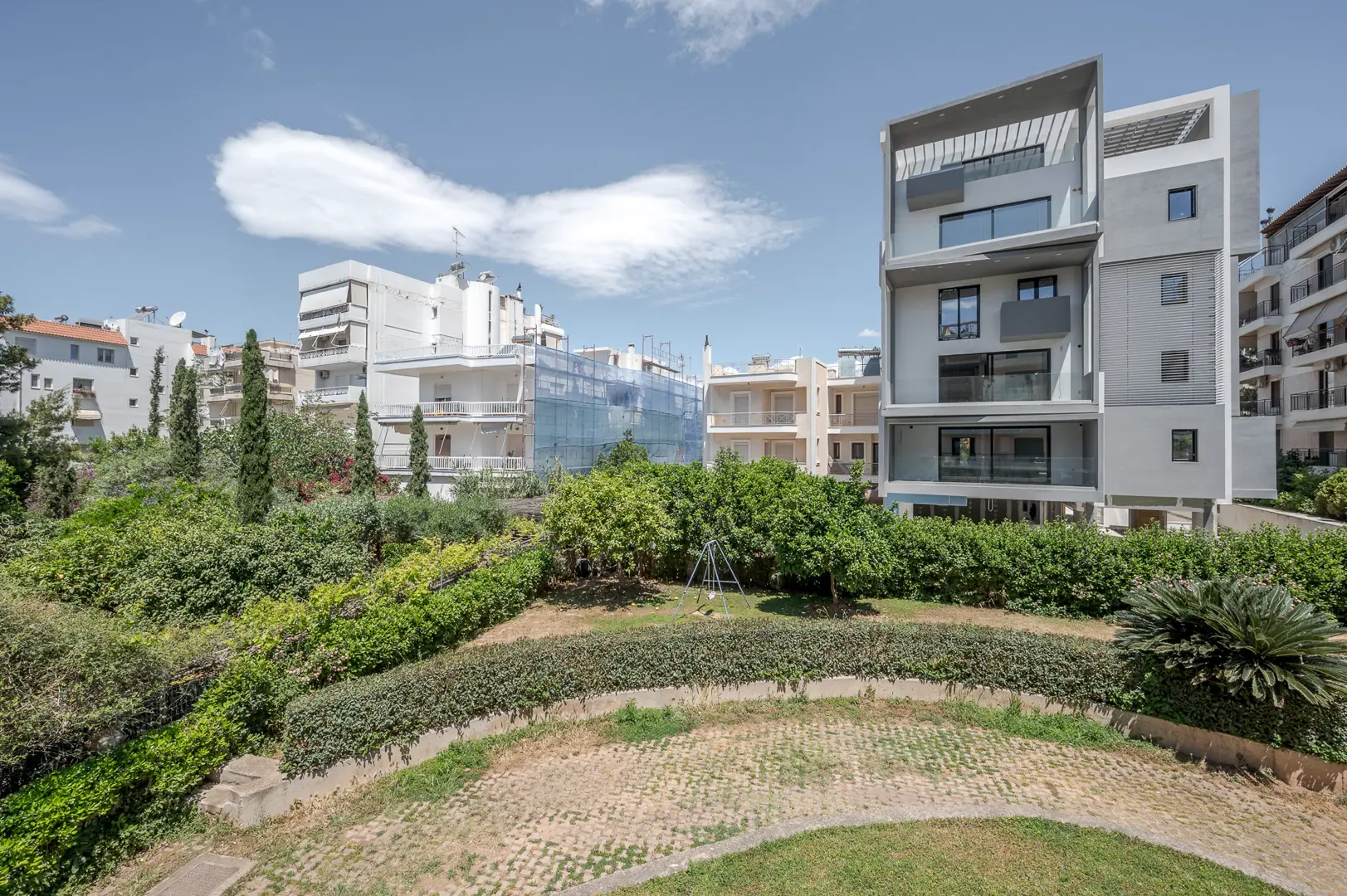 PRIGKIPOS PETROU I GLYFADA – photo 27 of 32