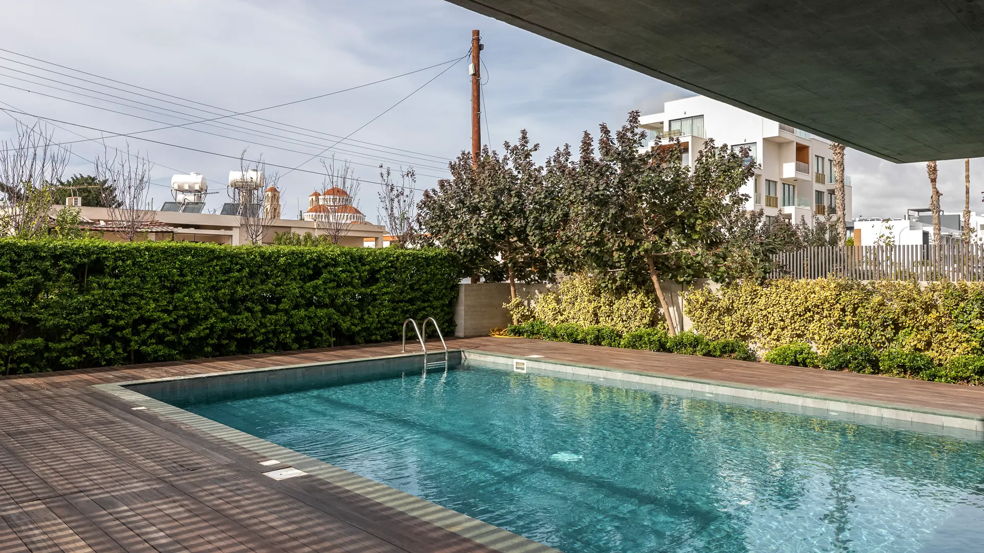 ECHO PARK I – photo 13 of 16