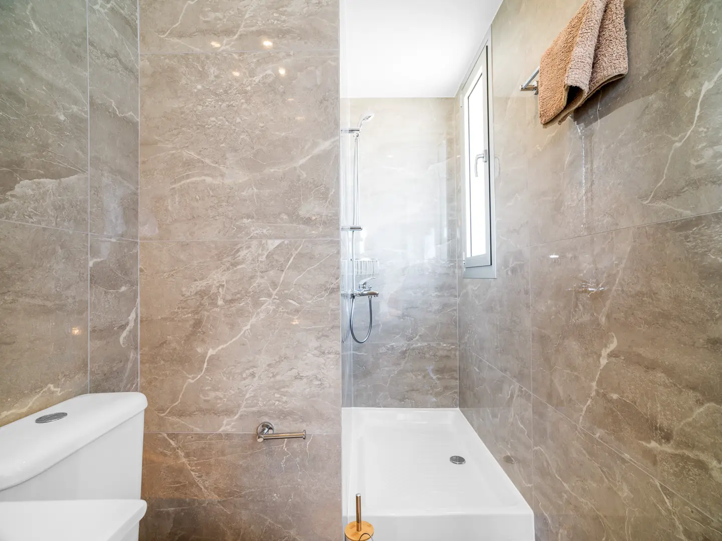 LAVRA RESIDENCES III – photo 8 of 14