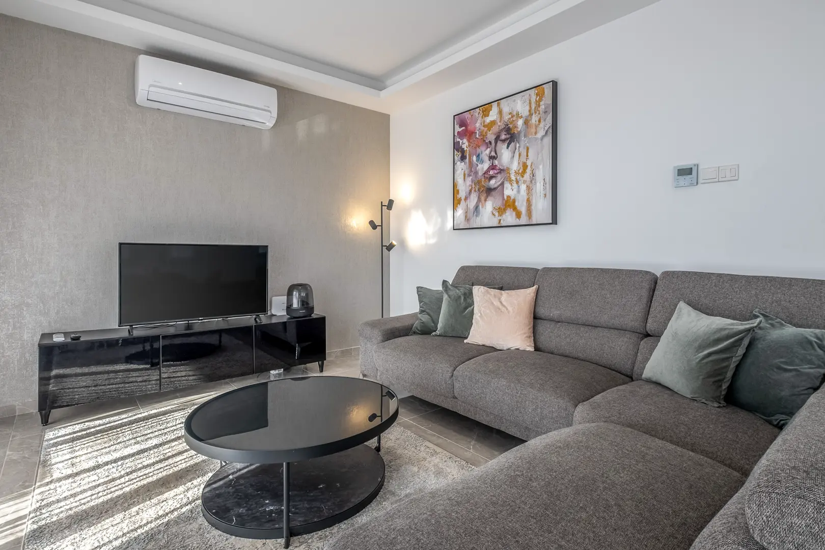 ANTHEMIS RESIDENCE II – photo 2 of 13