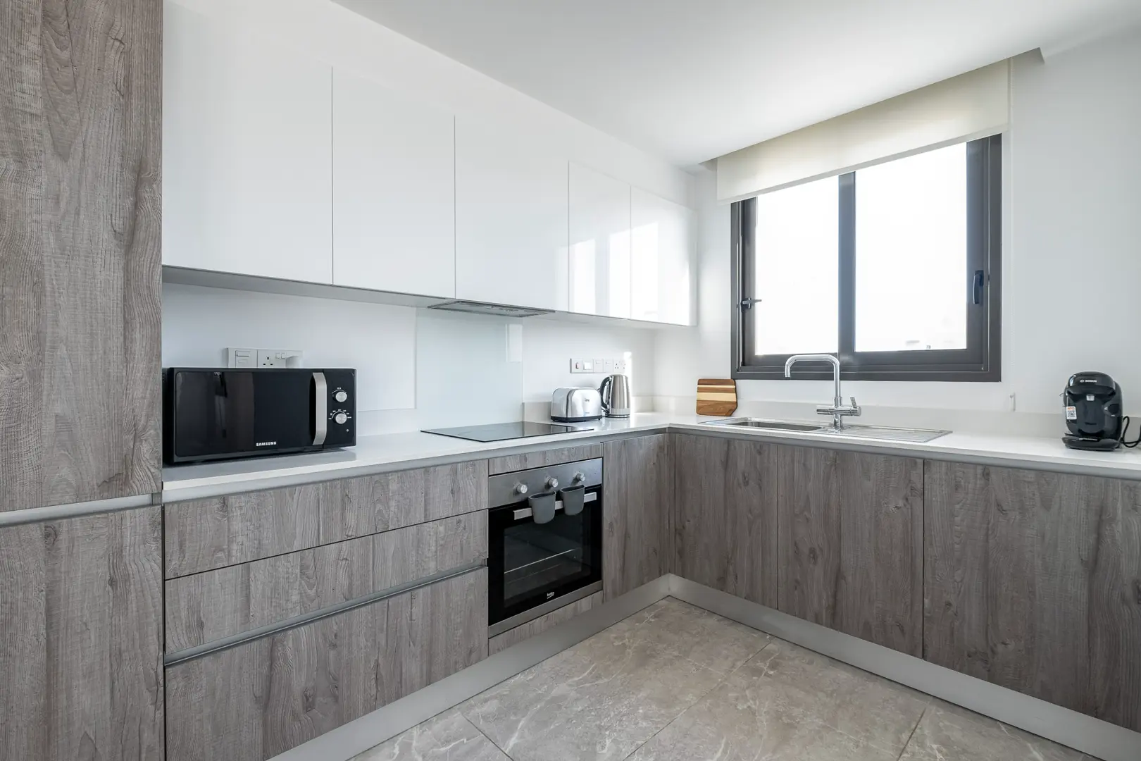ANTHEMIS RESIDENCE II – photo 5 of 13