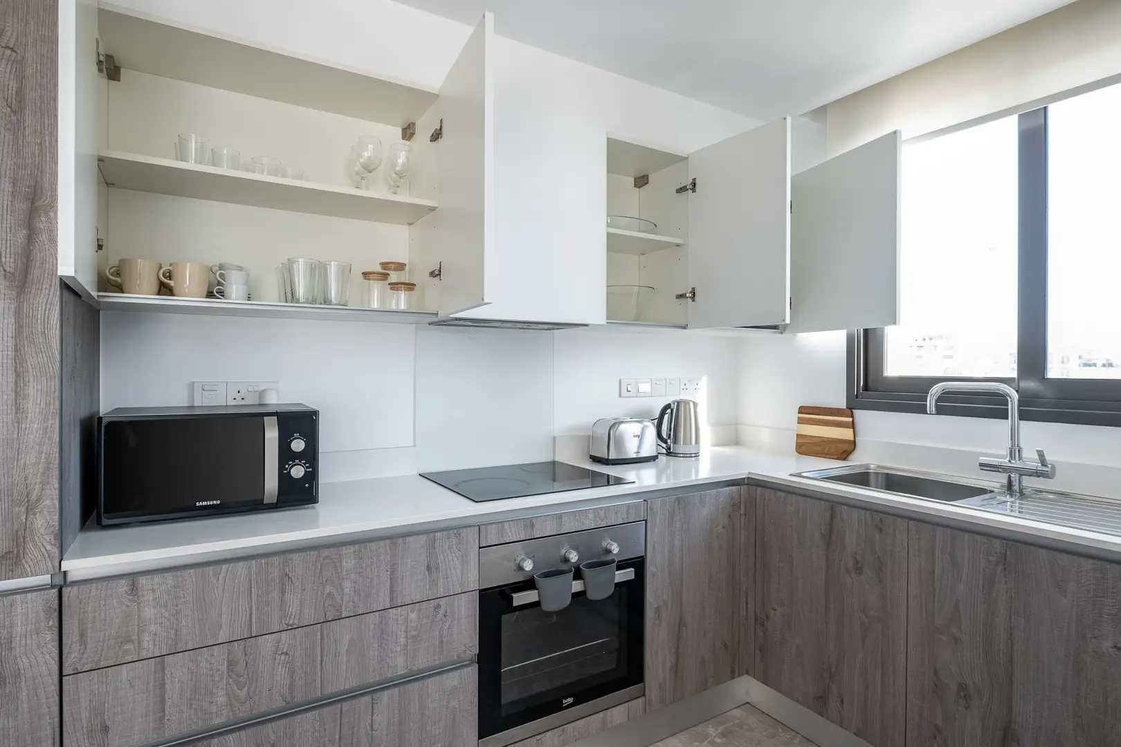 ANTHEMIS RESIDENCE II – photo 6 of 13