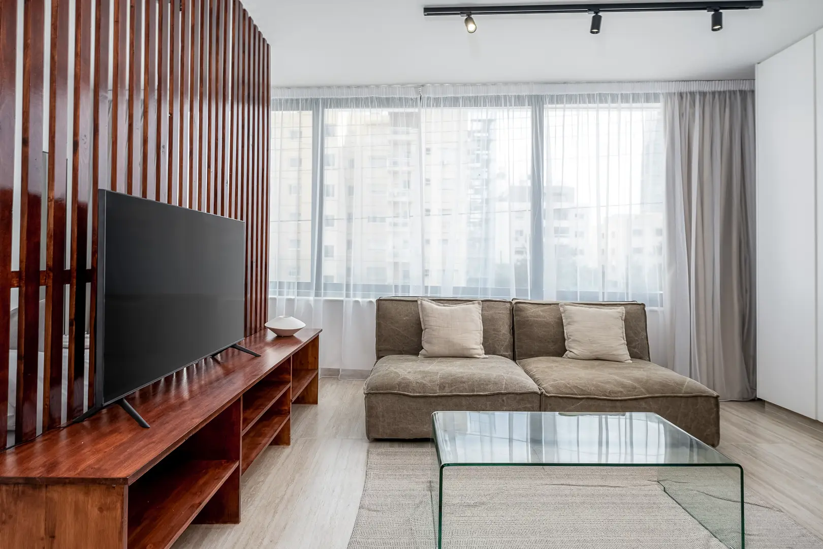ADELINA RESIDENCE II