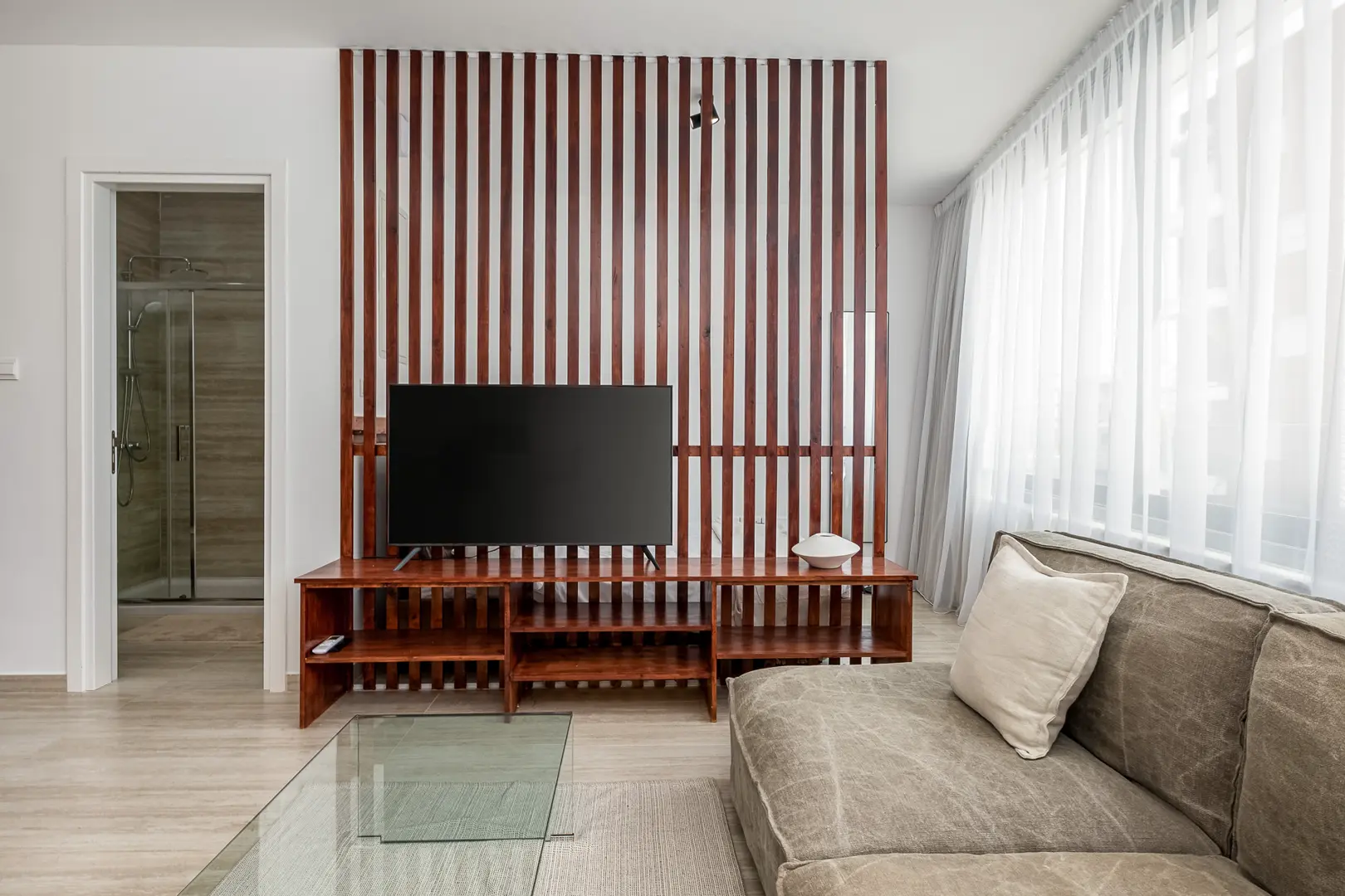 ADELINA RESIDENCE II – photo 7 of 12