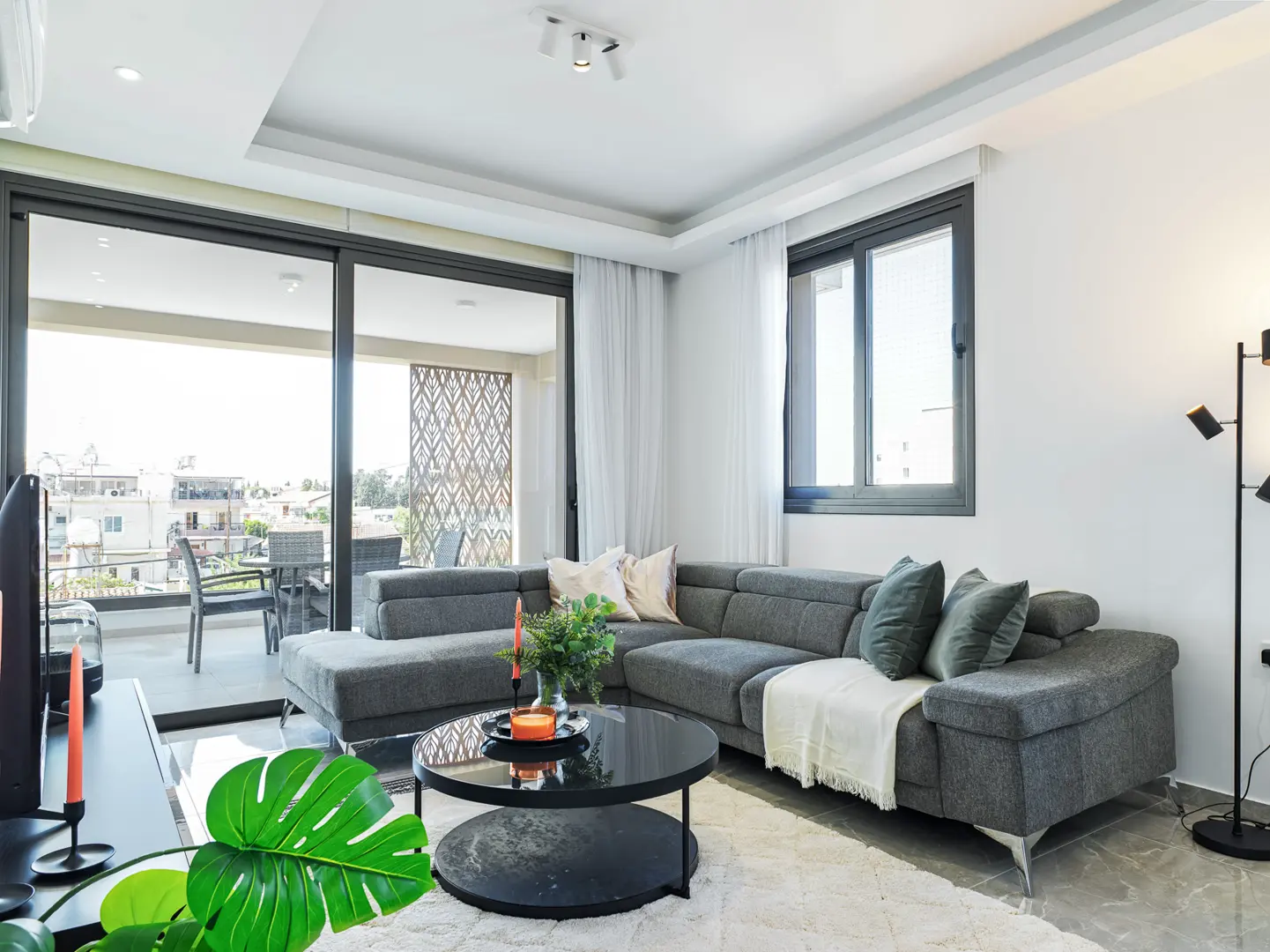 ANTHEMIS RESIDENCE I – photo 3 of 15
