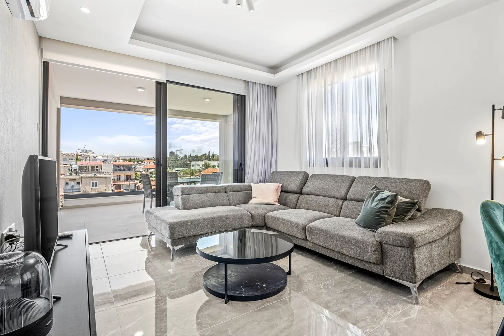 ANTHEMIS RESIDENCE III