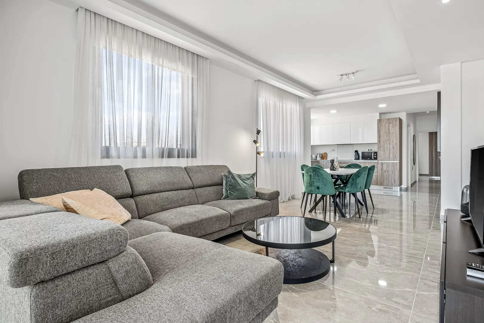 ANTHEMIS RESIDENCE III – photo 3 of 19