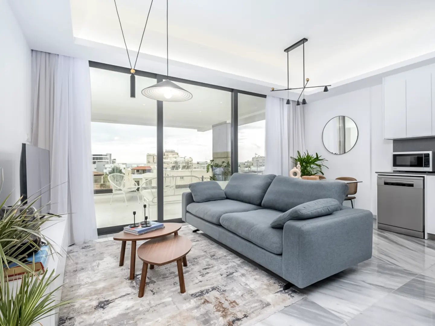 PLUS 25 RESIDENCE I – photo 3 of 13