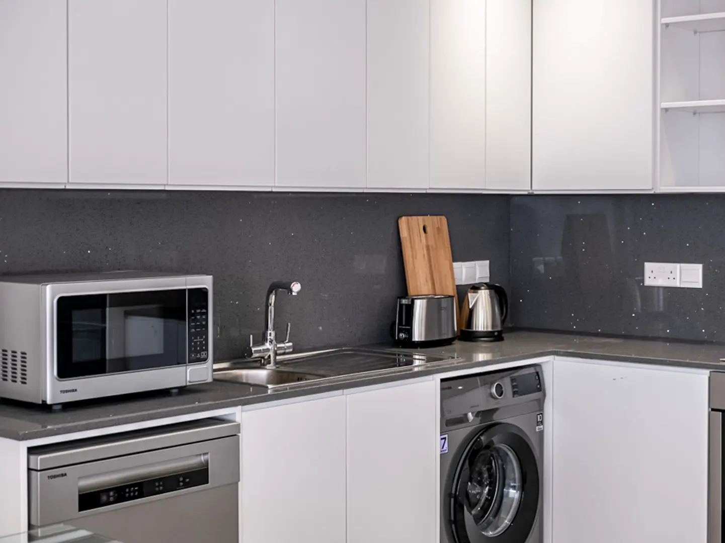 PLUS 25 RESIDENCE I – photo 6 of 13