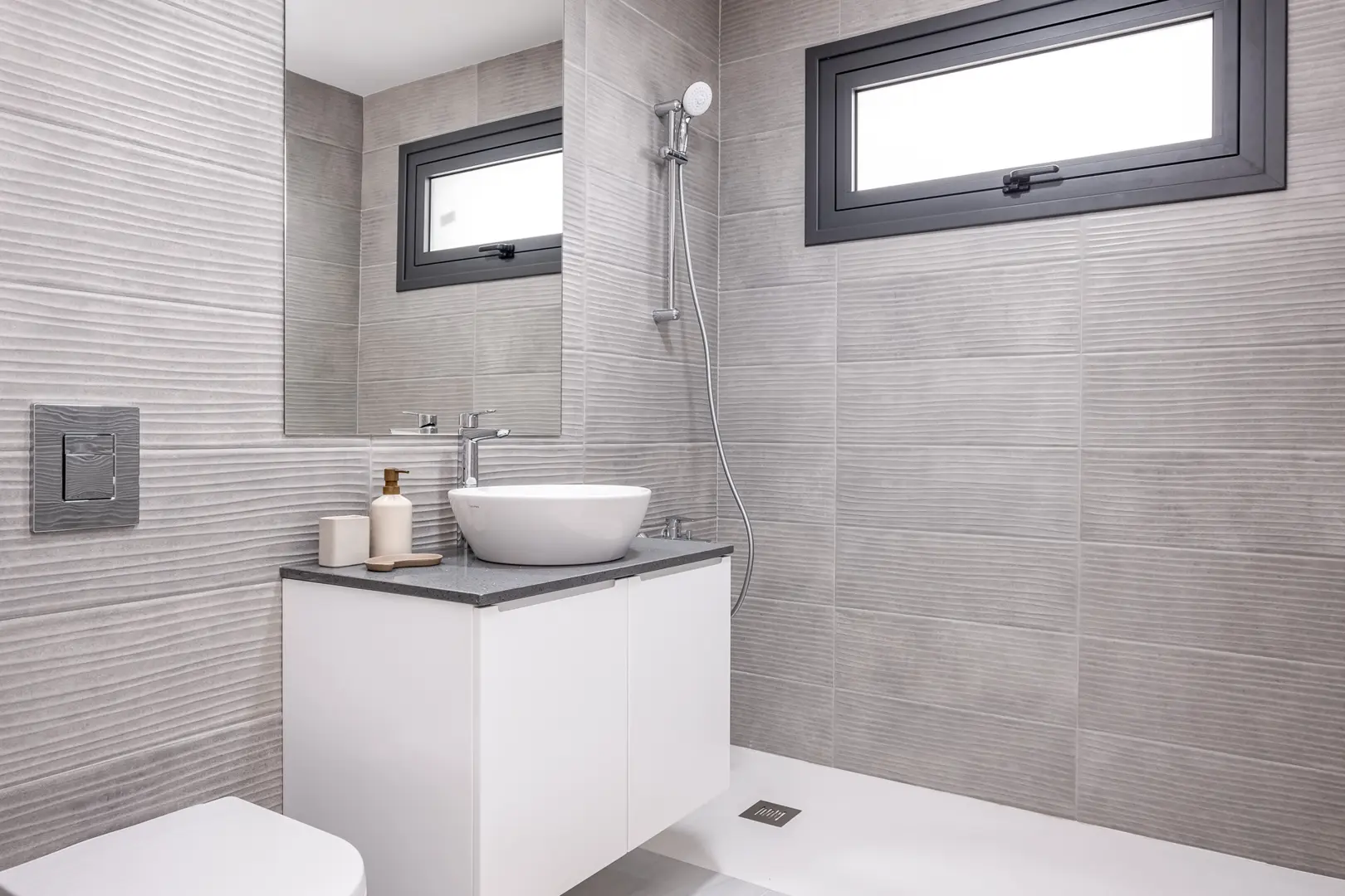 PLUS 25 RESIDENCE I – photo 8 of 13