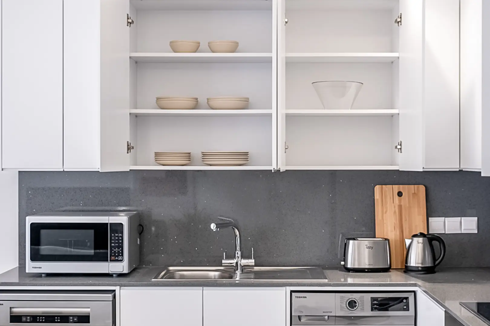 PLUS 25 RESIDENCE III – photo 6 of 13