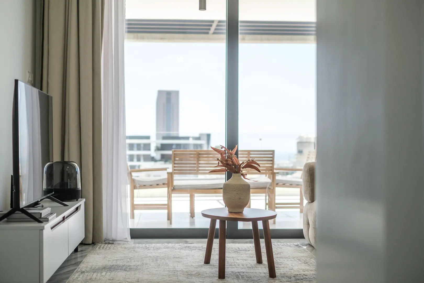 PLUS 25 RESIDENCE VII – photo 5 of 24