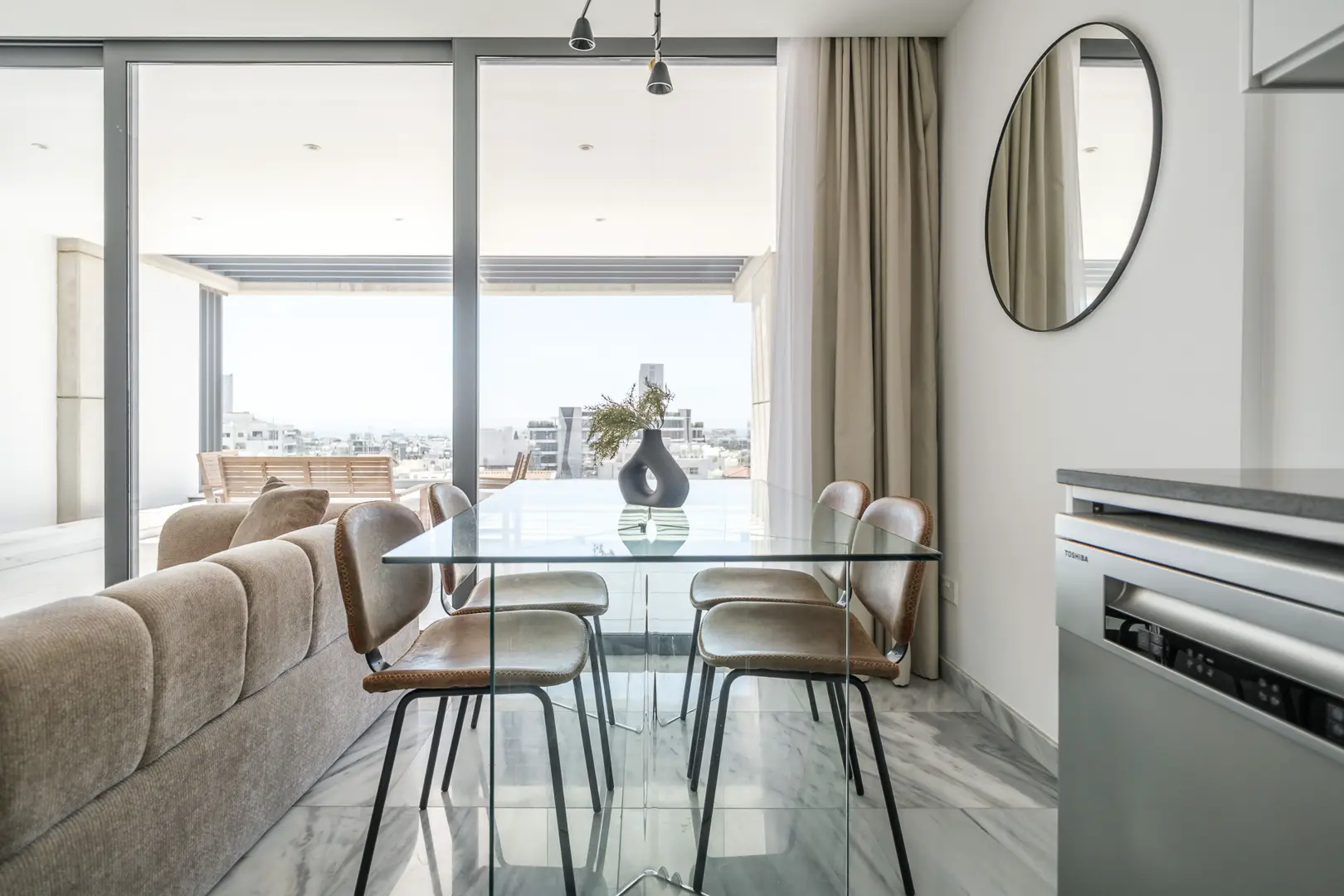 PLUS 25 RESIDENCE VII – photo 7 of 24