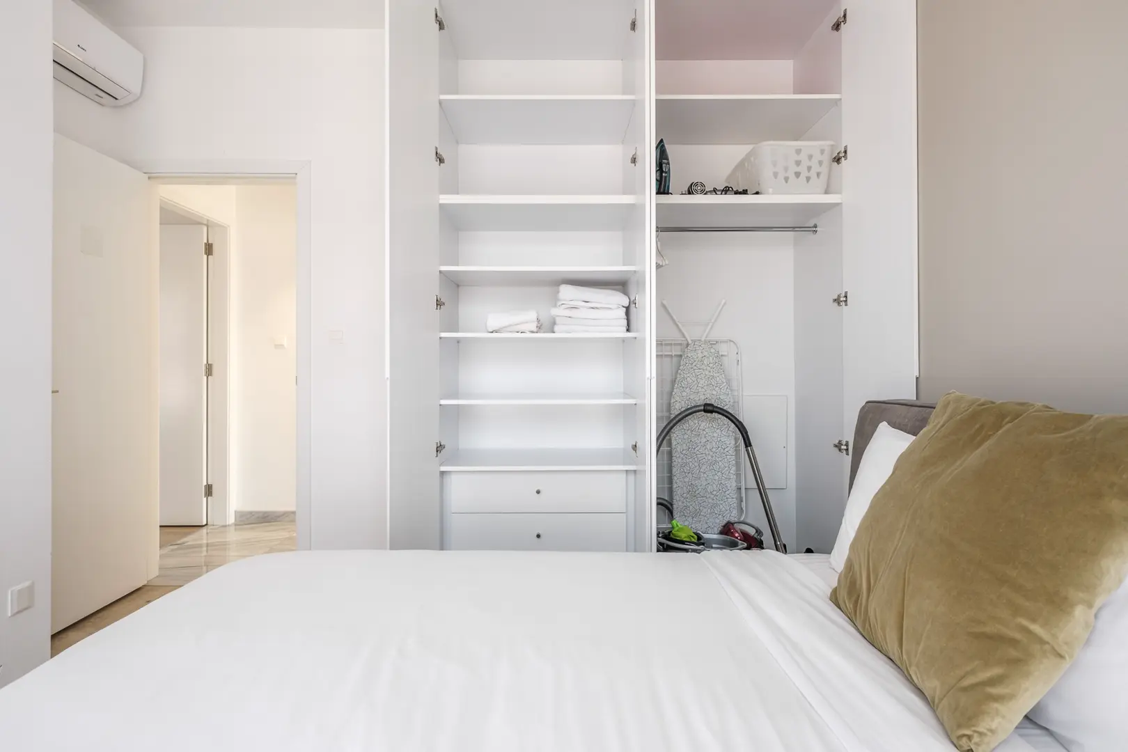PLUS 25 RESIDENCE VII – photo 15 of 24