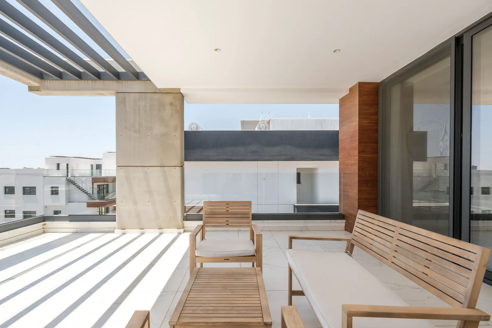 PLUS 25 RESIDENCE VII – photo 22 of 24