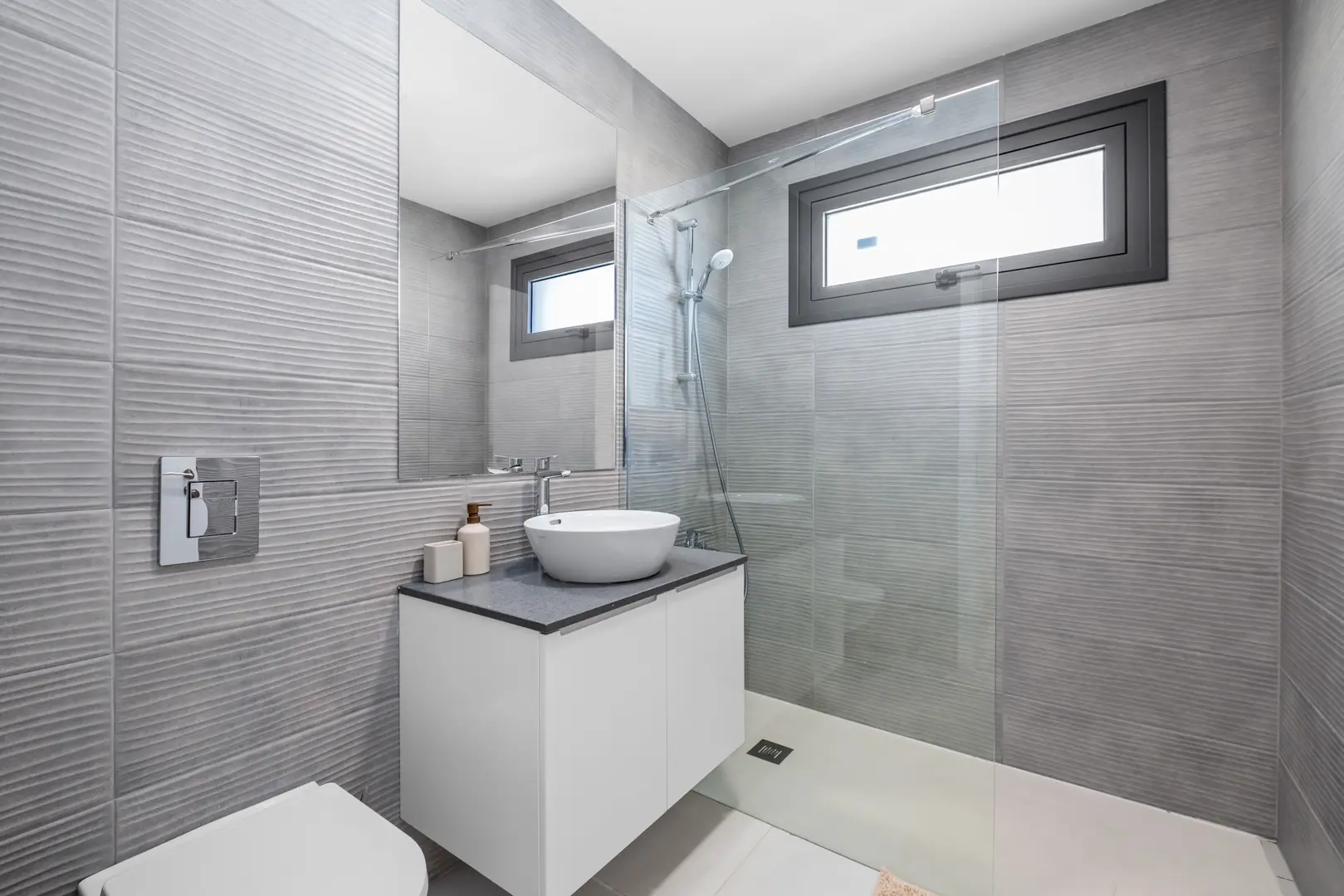 PLUS 25 RESIDENCE VI – photo 8 of 17