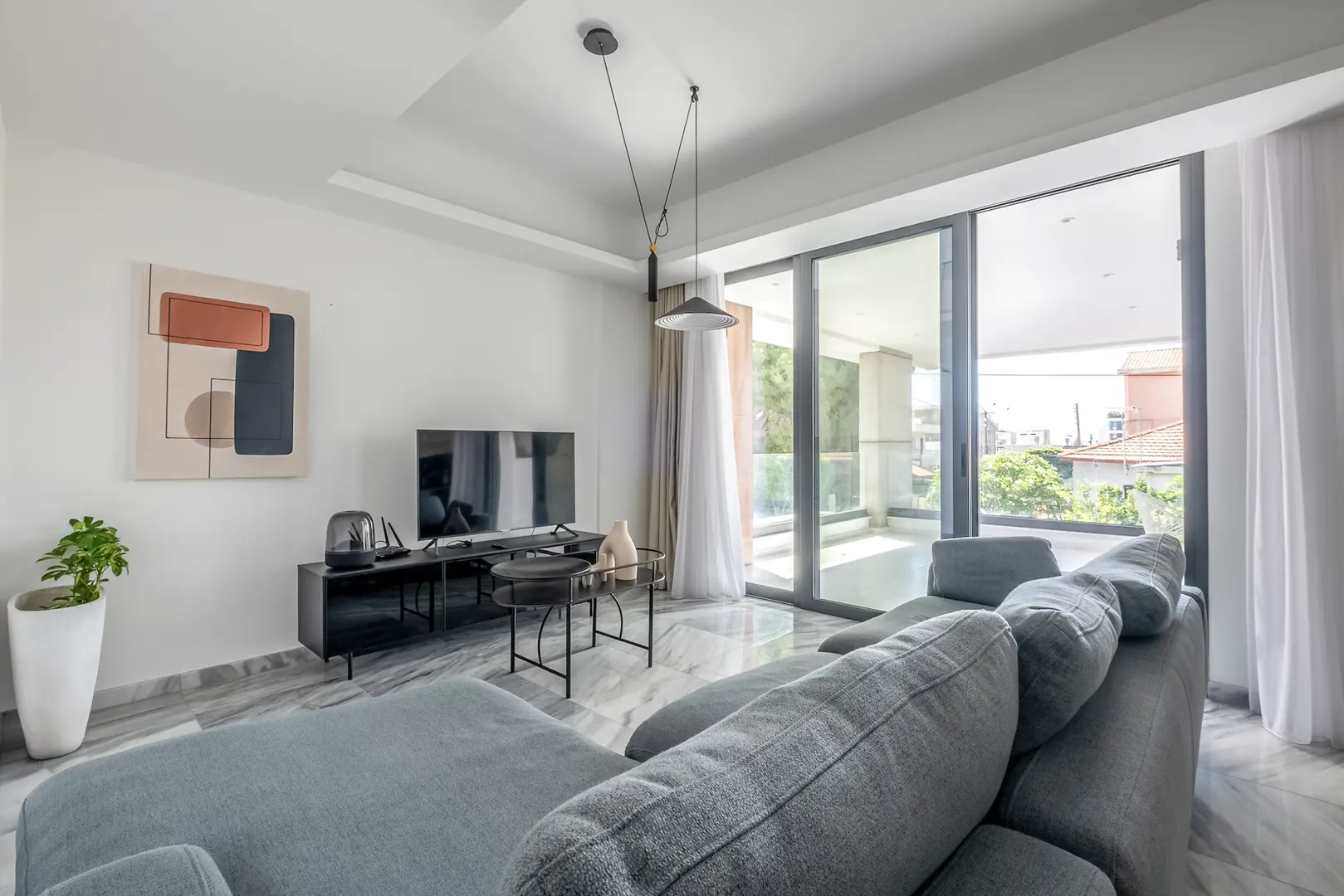 PLUS 25 RESIDENCE II