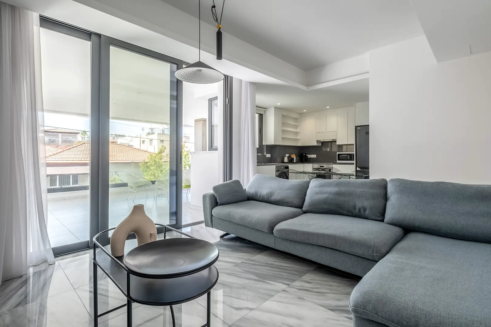 PLUS 25 RESIDENCE II – photo 3 of 21