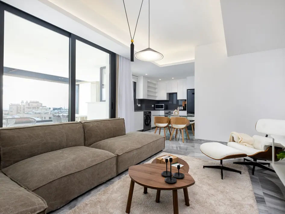 PLUS 25 RESIDENCE IV – photo 3 of 11