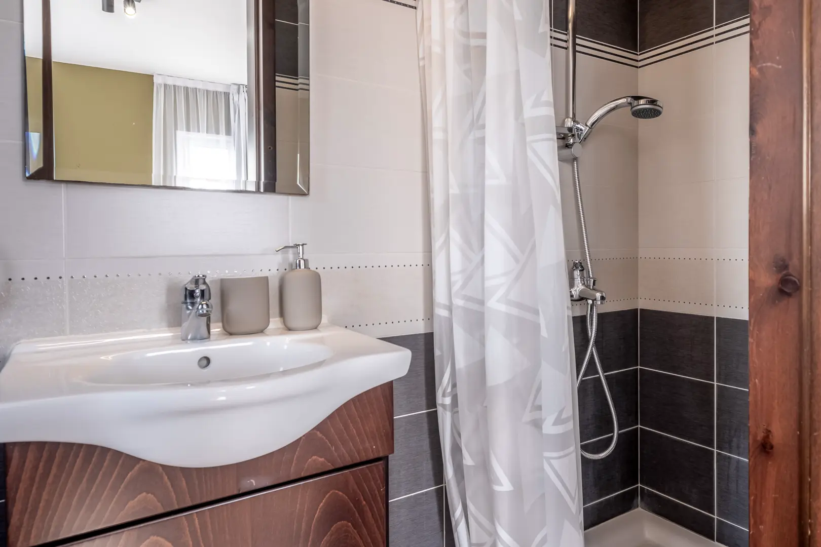 ANDIA COURT I – photo 10 of 12