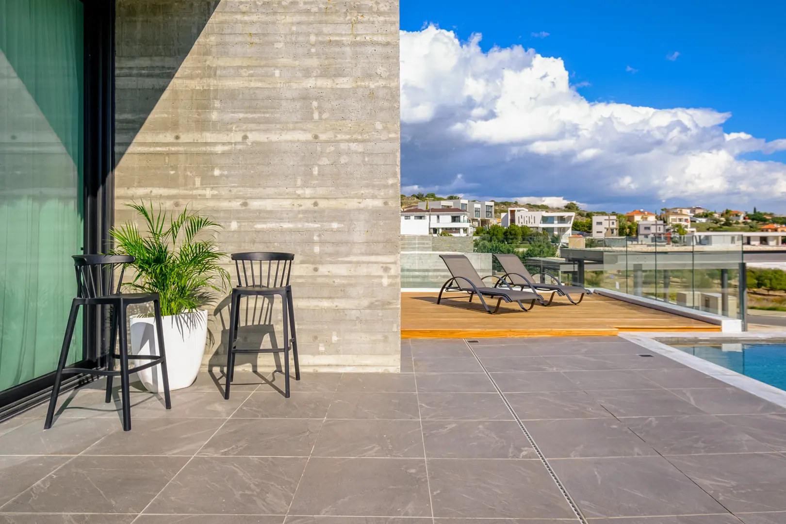 AURAI VILLA – photo 15 of 19
