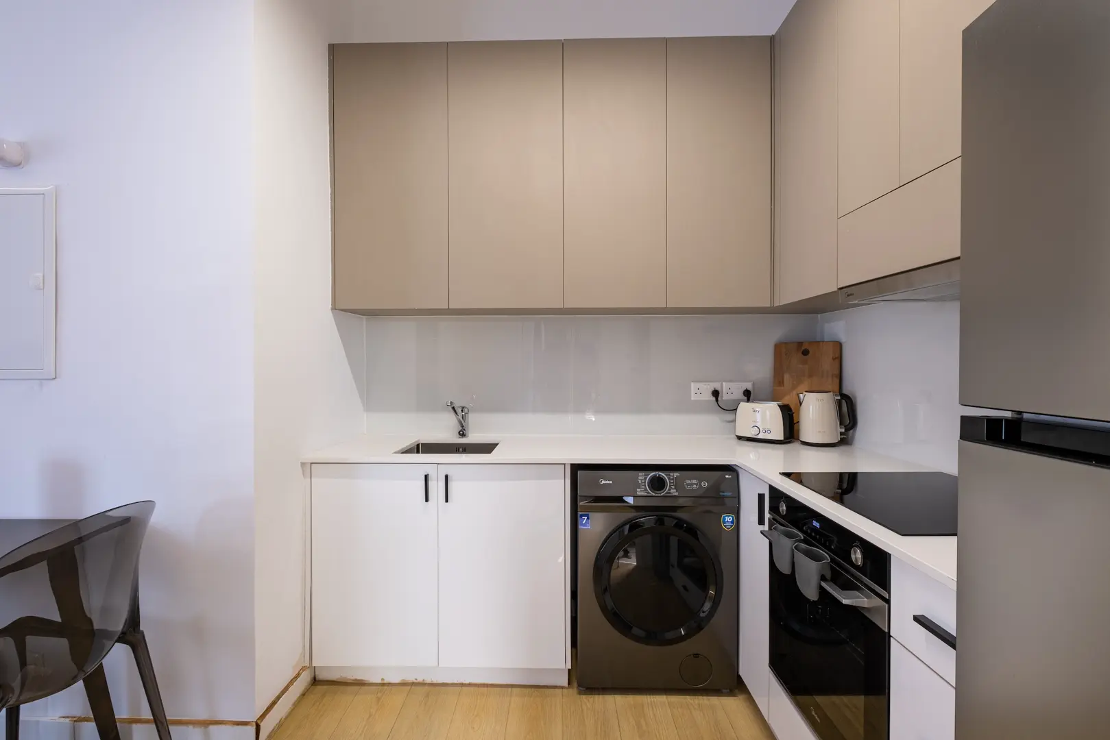 GIOVANNI STUDIO I – photo 8 of 18
