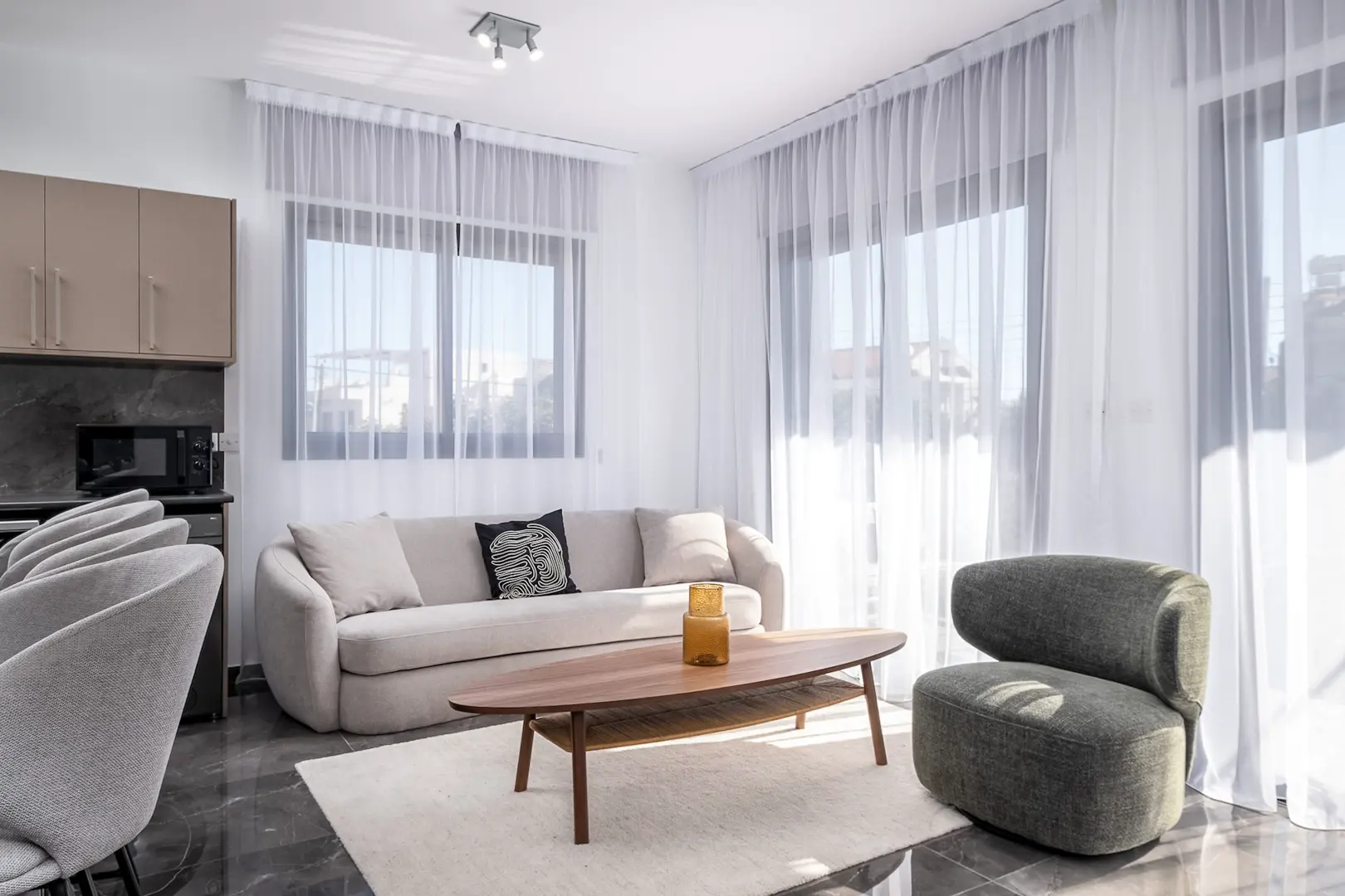 AMALIA COURT I – photo 3 of 11