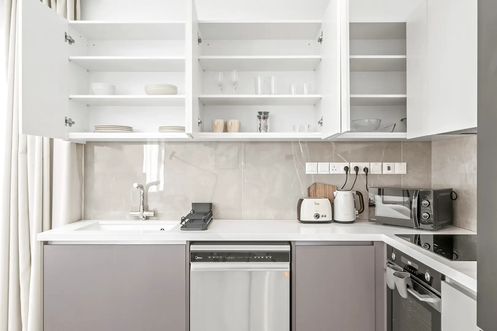 DWELL I – photo 4 of 18