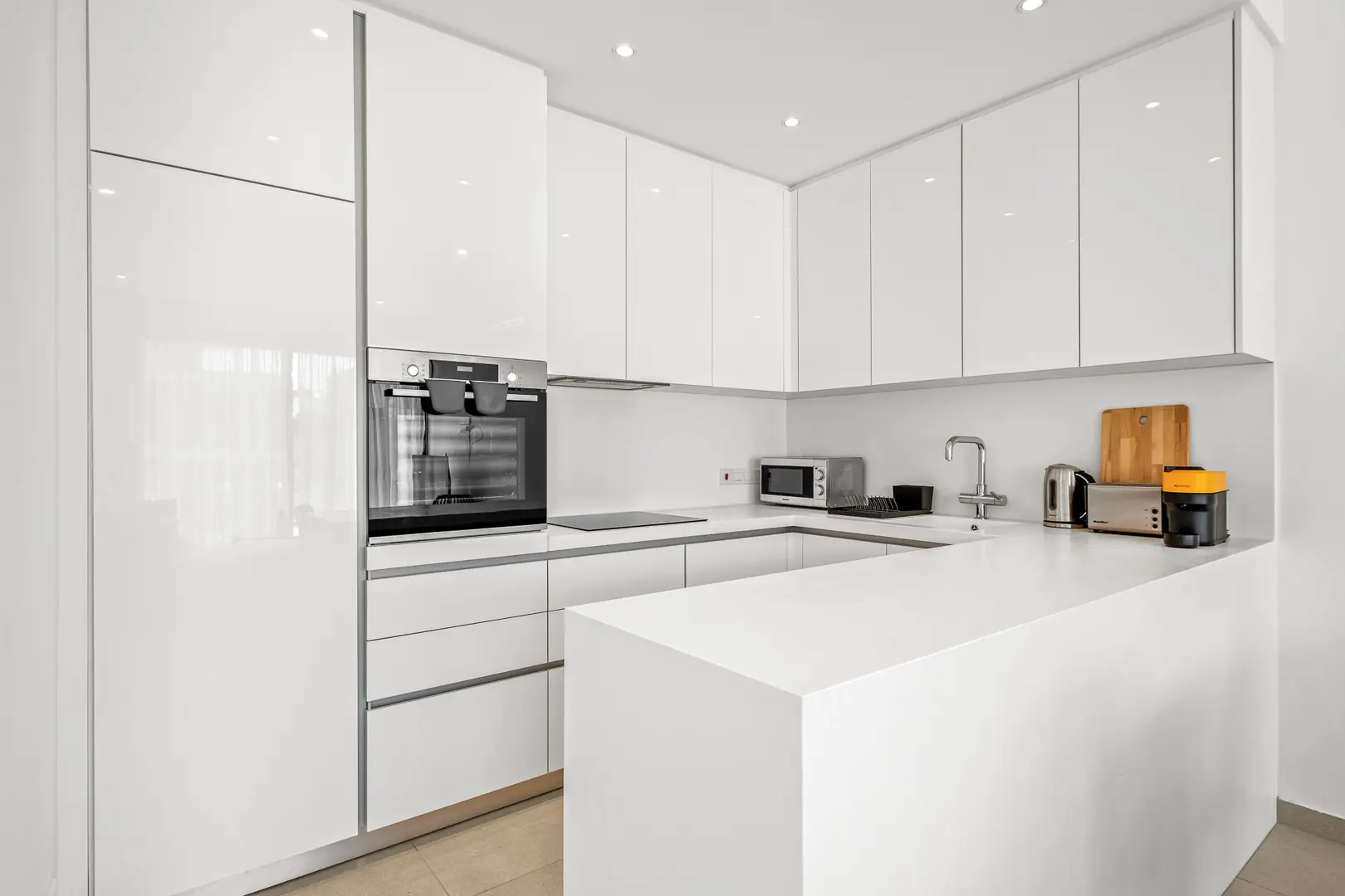 ARIA RESIDENCE I – photo 4 of 17