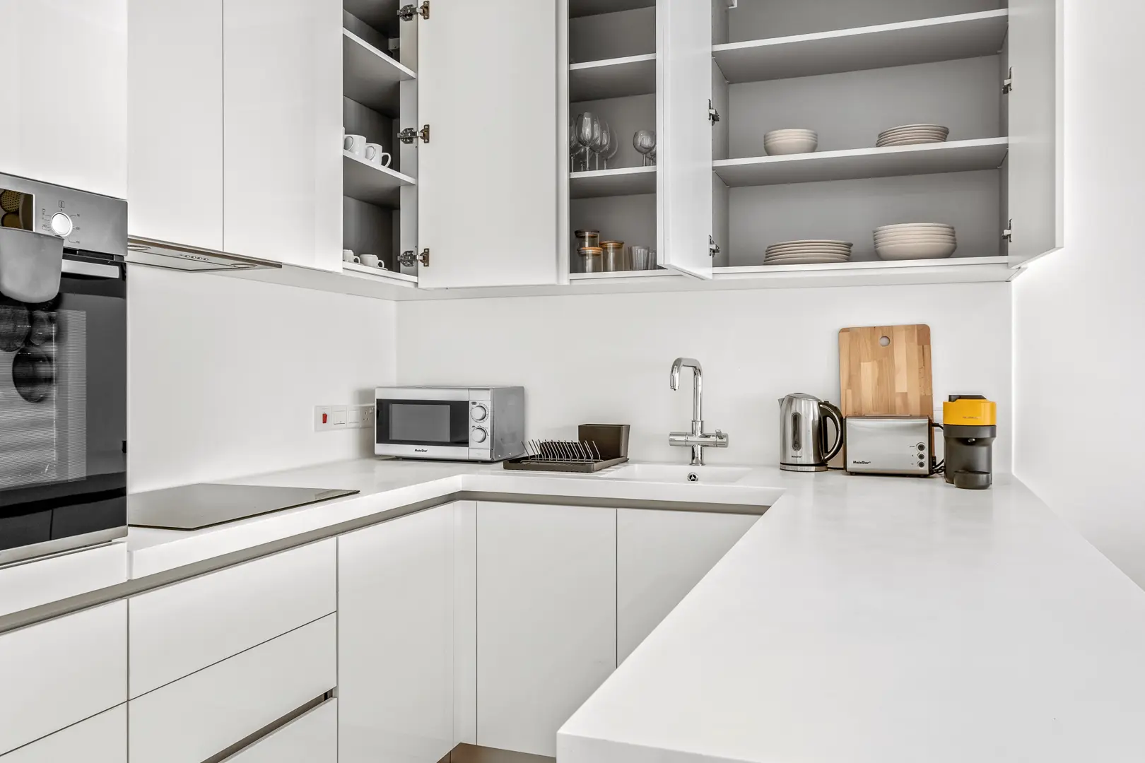 ARIA RESIDENCE I – photo 6 of 17