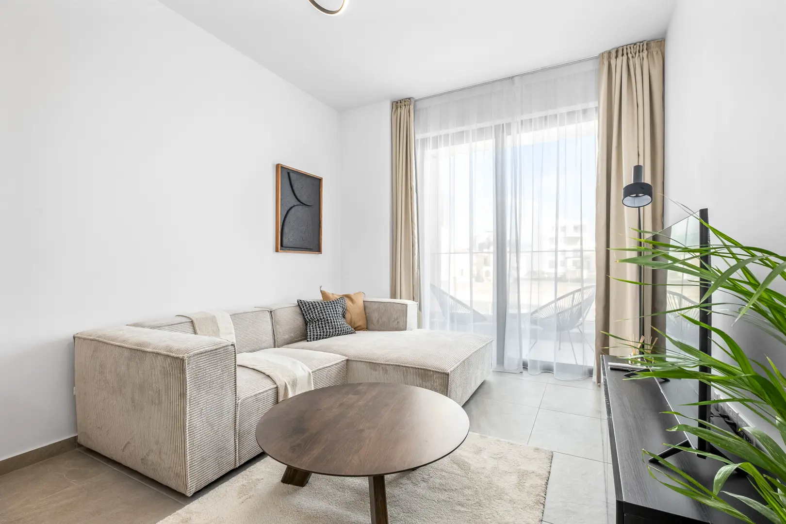 UNIVERSAL RESIDENCES D I