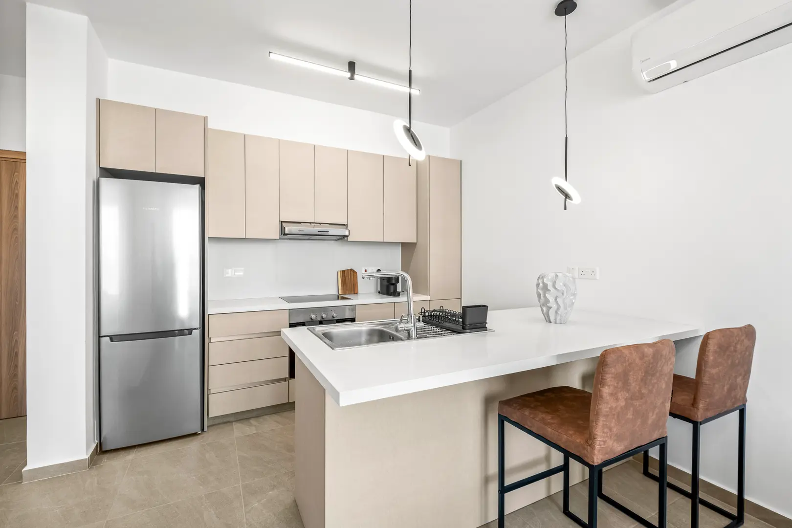 UNIVERSAL RESIDENCES D I – photo 5 of 13