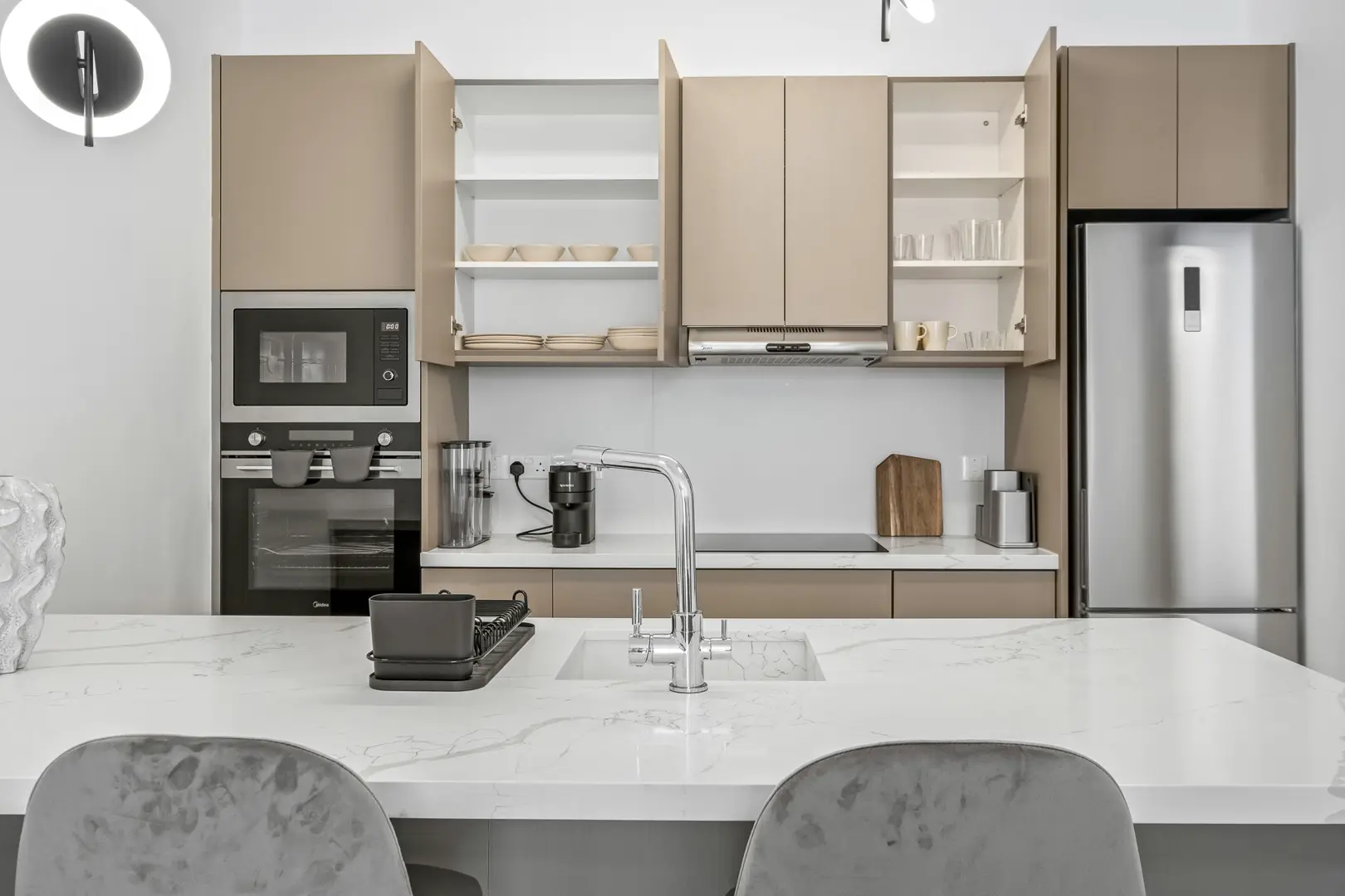 UNIVERSAL RESIDENCES C I – photo 5 of 13