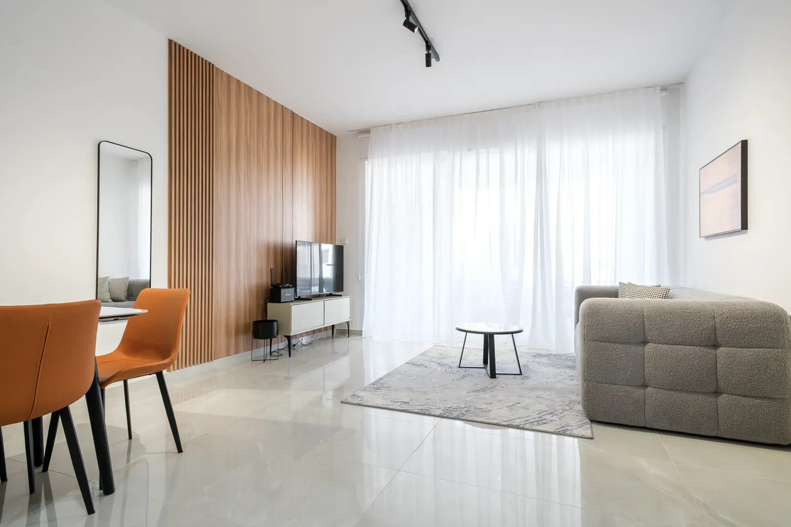 MIDAS RESIDENCE A III