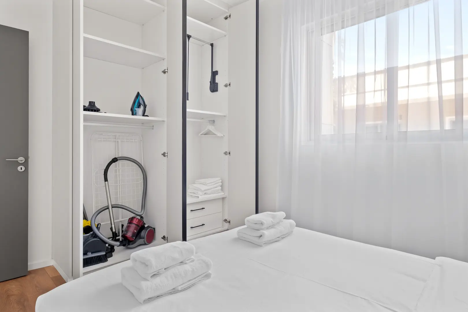 MIDAS RESIDENCE B I – photo 10 of 18