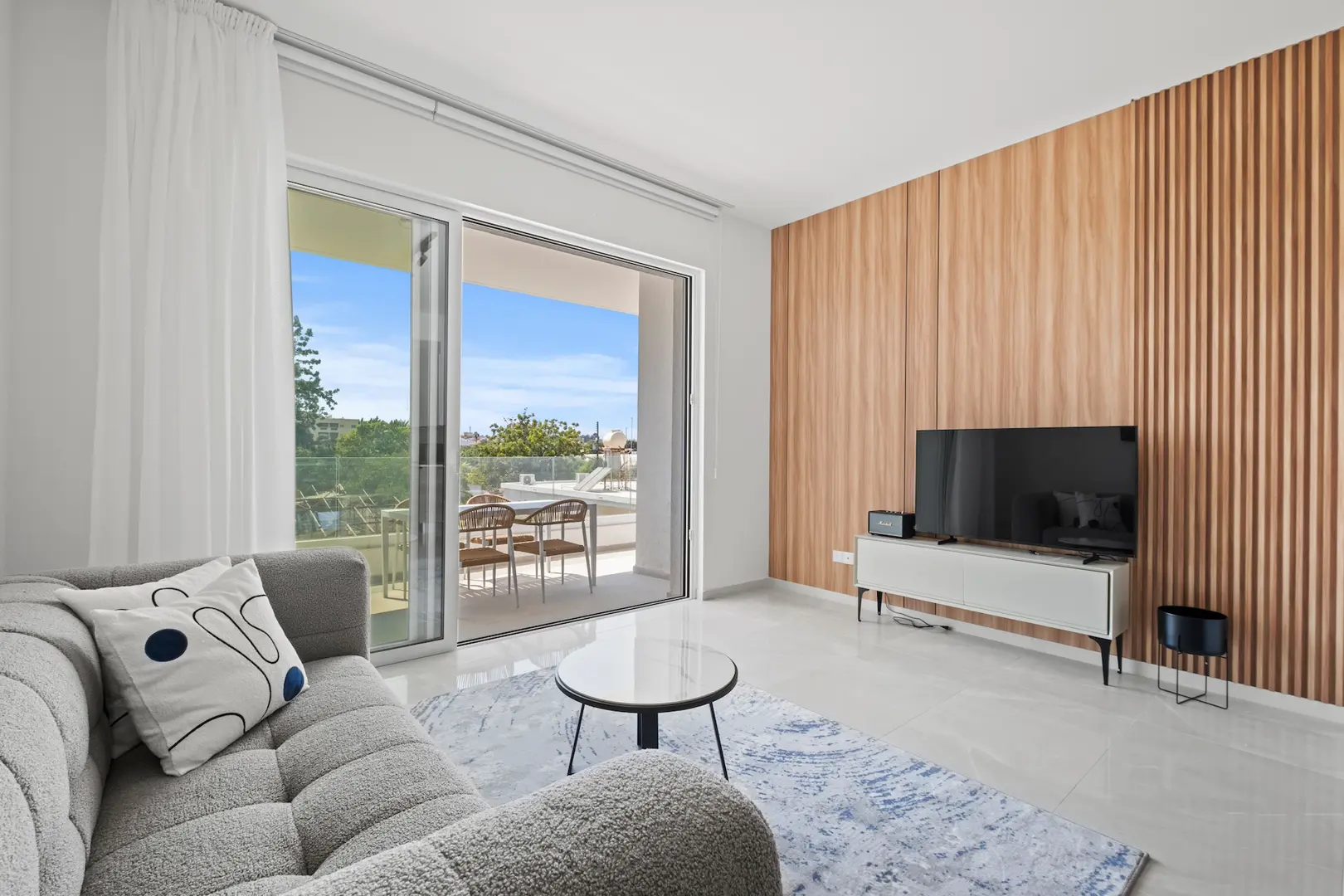 MIDAS RESIDENCE B IV