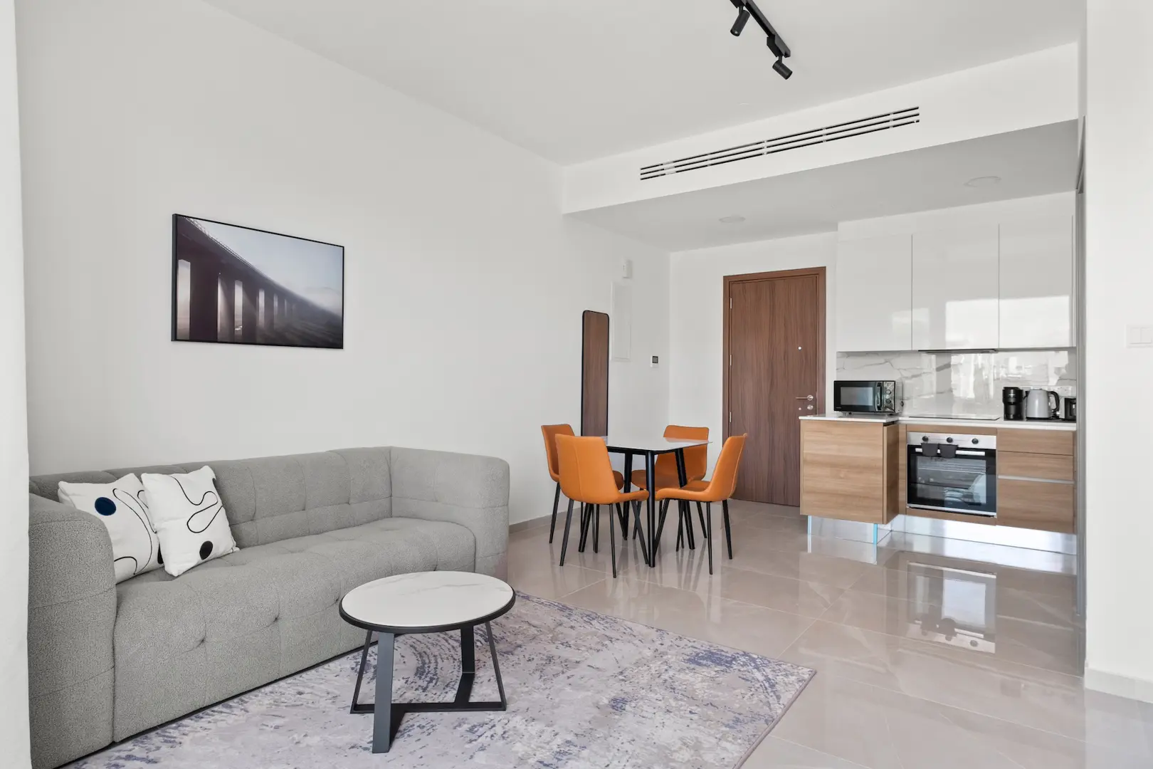 MIDAS RESIDENCE B V