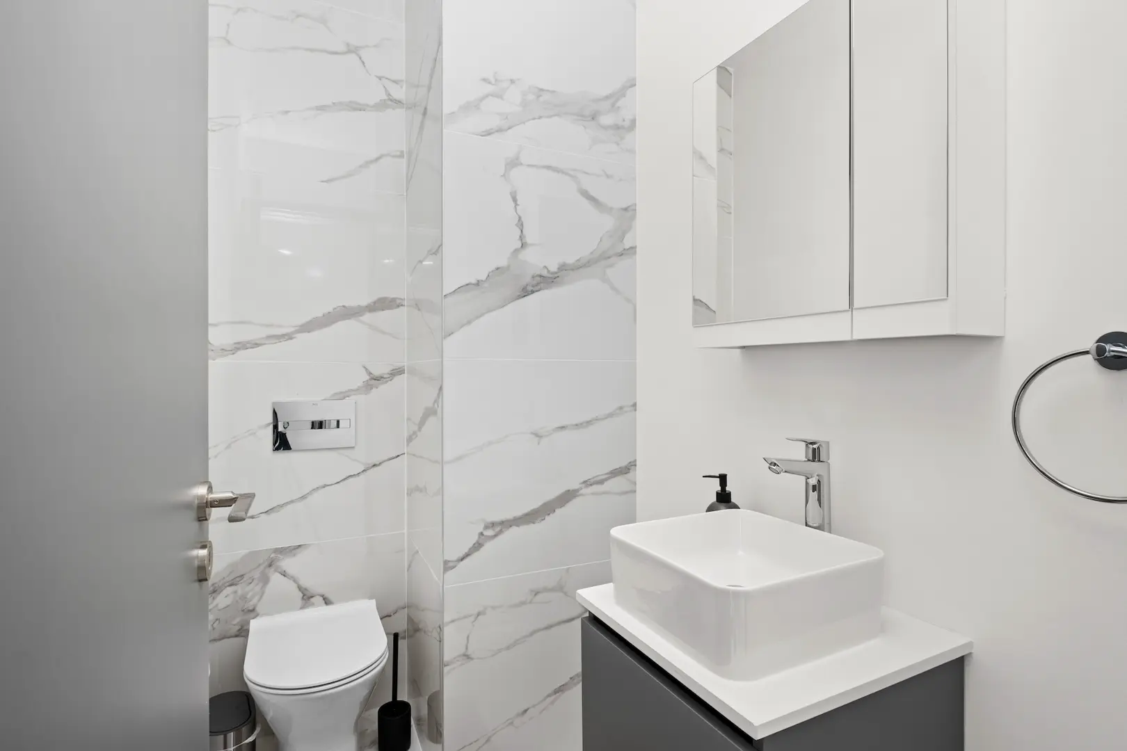 MIDAS RESIDENCE B V – photo 9 of 16