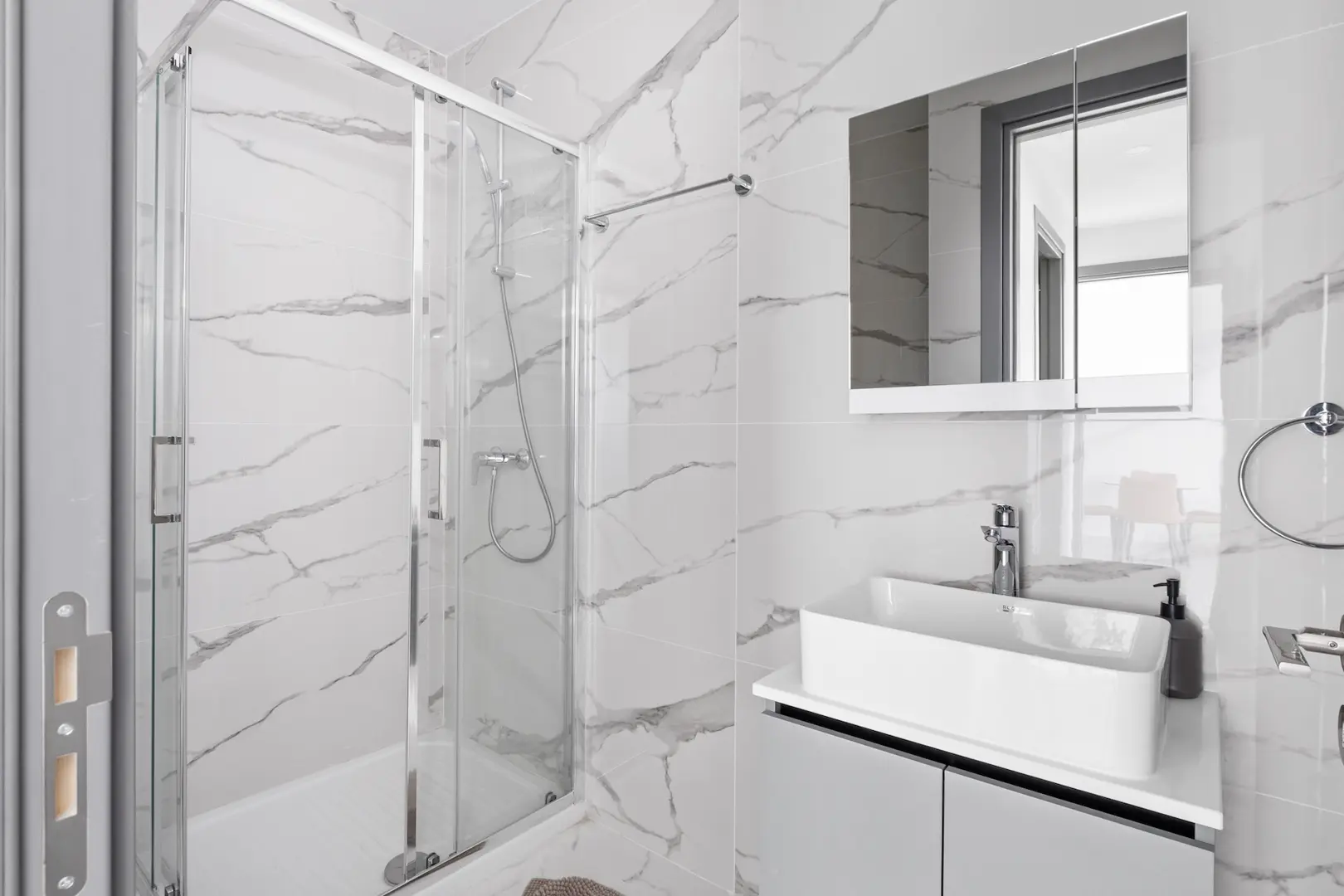 MIDAS RESIDENCE B V – photo 10 of 16
