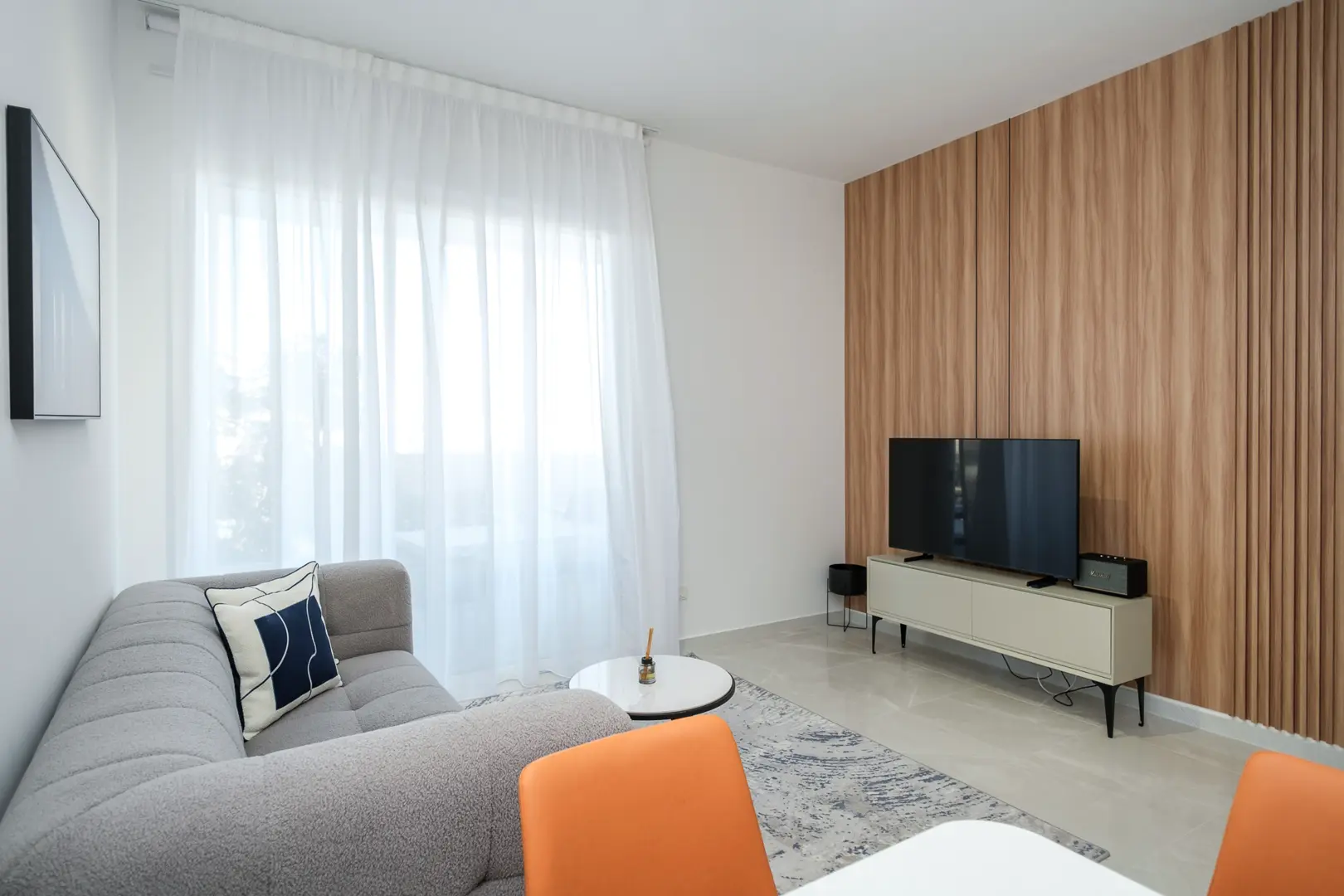 MIDAS RESIDENCE B XIV