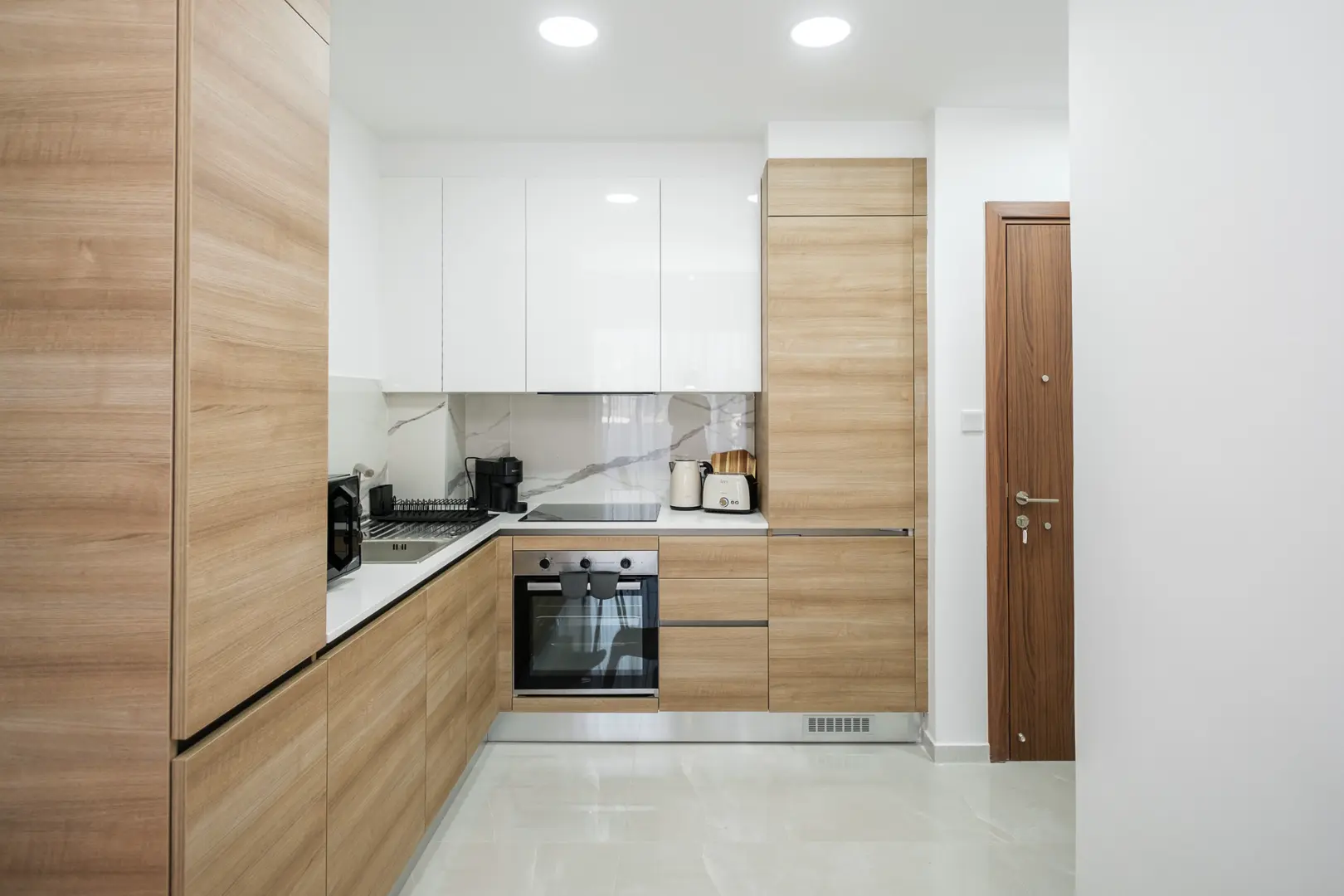 MIDAS RESIDENCE B XIV – photo 6 of 21