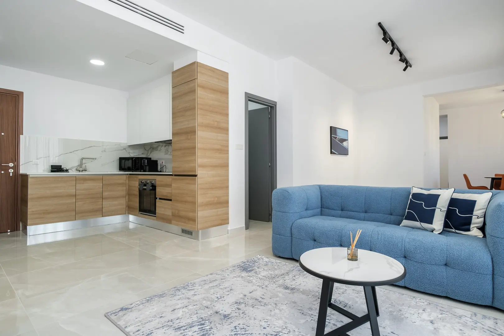 MIDAS RESIDENCE B XIX – photo 6 of 26