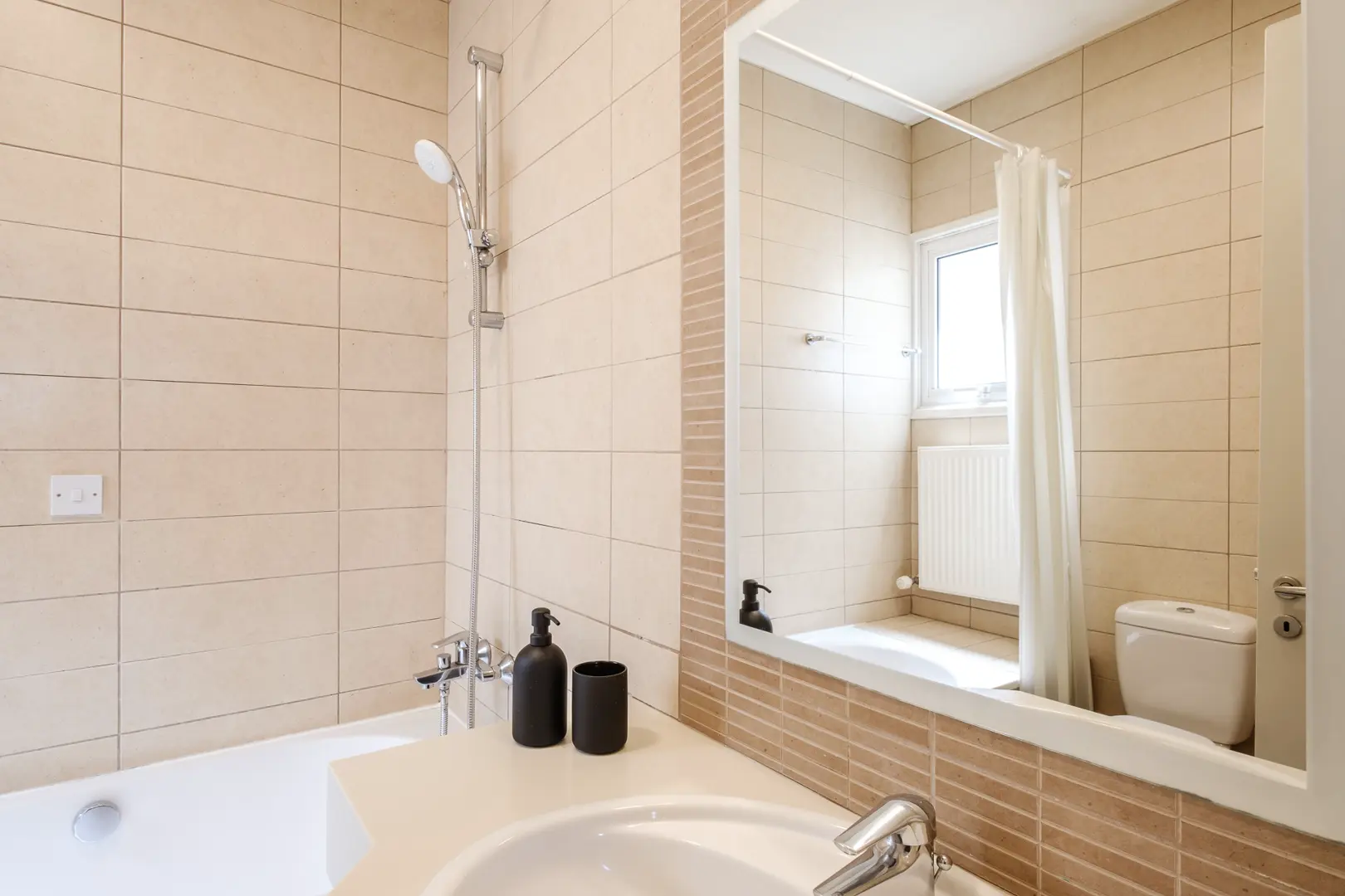 CITY HOME 58B – photo 11 of 23