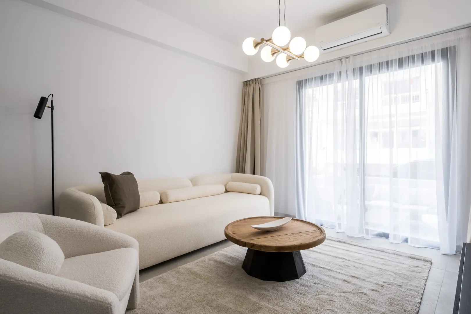 SILENE RESIDENCE III – photo 2 of 24
