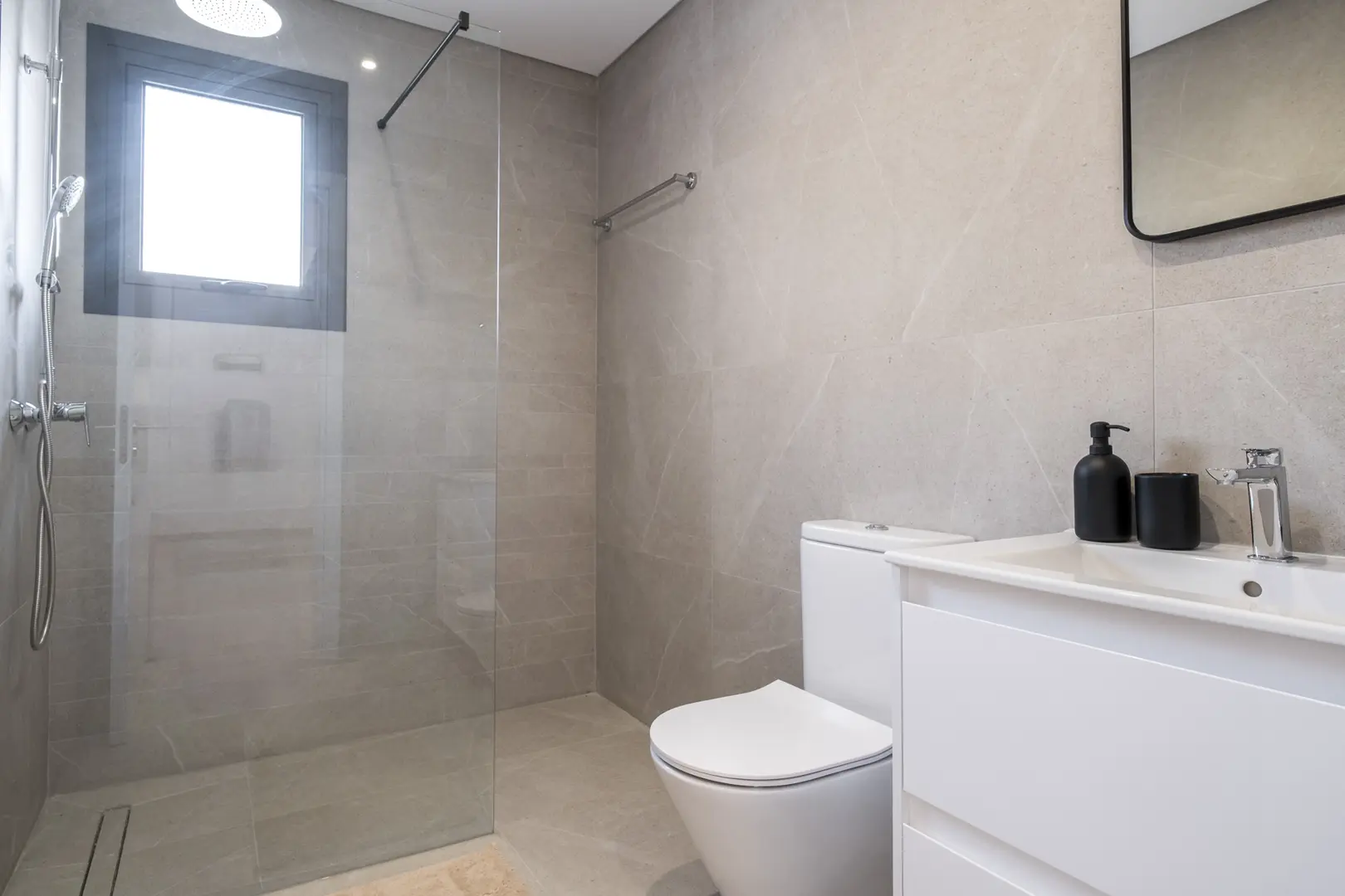 SILENE RESIDENCE III – photo 18 of 24