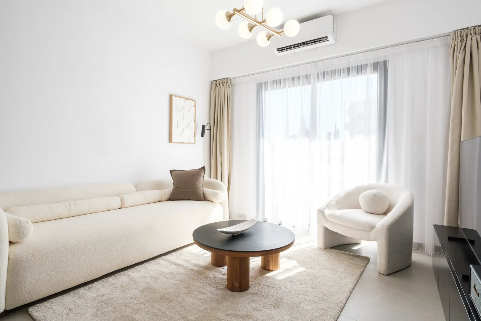 SILENE RESIDENCE II – photo 2 of 27