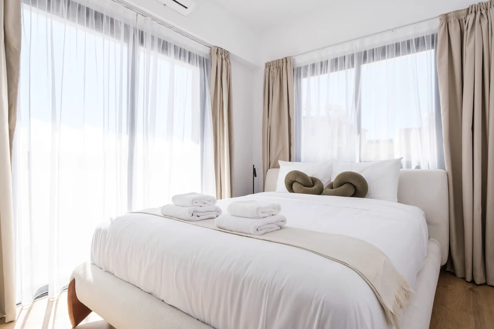 SILENE RESIDENCE II – photo 14 of 27
