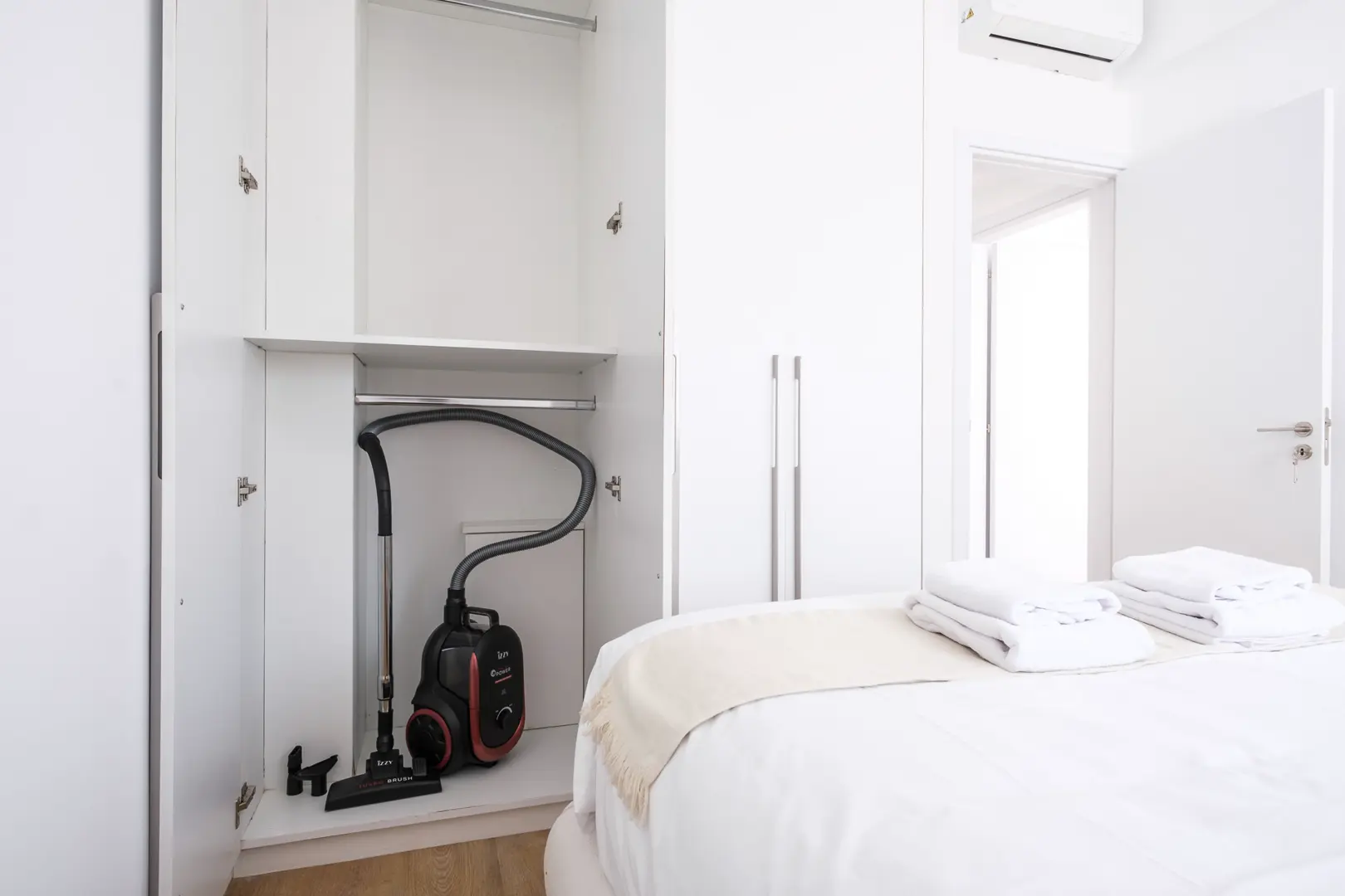 SILENE RESIDENCE II – photo 20 of 27