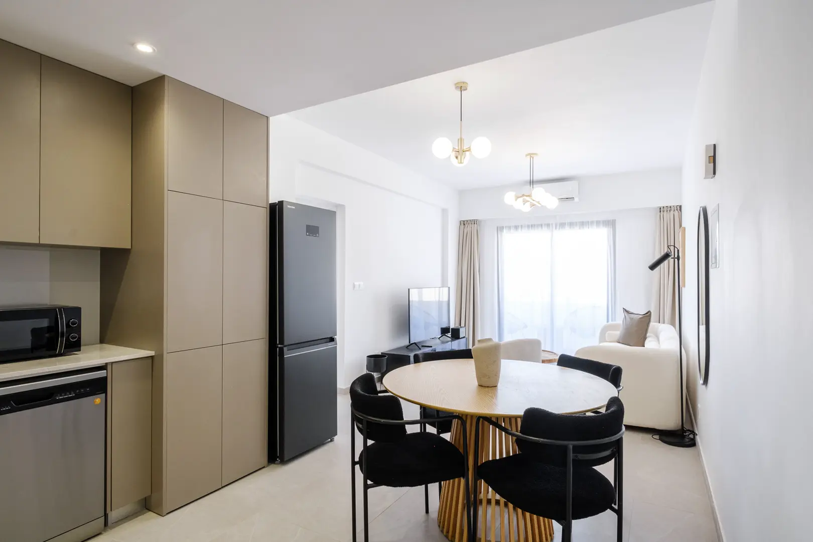 SILENE RESIDENCE I – photo 4 of 21